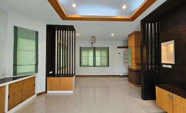 Unfurnished Corner 2 storey House for SALE at The Oriental Regent 3