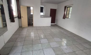 Suite en Alquiler en Samanes, 1 Habitación, 1 Baño, Parqueo, Norte de Guayaquil.