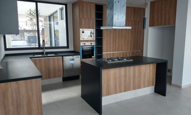 Casa a estrenar en Venta en Solares coto Fontee, Zapopan, Jalisco