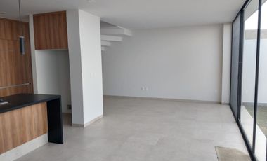 Casa a estrenar en Venta en Solares coto Fontee, Zapopan, Jalisco