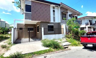 2 Storey Townhouse for sale in North Fairview near Commonwealth Quezon City