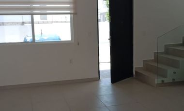 Casa en RENTA en Paseo San Junipero