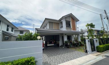 Single house for sale in Sriracha, Bang Phra, second hand single house, good condition, fully decorated.