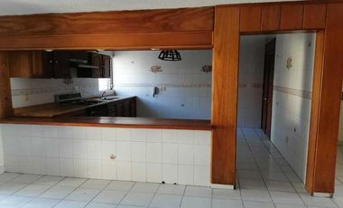 SE VENDE CASA EN FARO 2963, GUADALAJARA JALISCO.