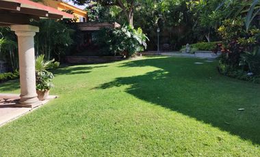 VENTA DE CASA SOLA ESTILO MEXICANO MODERNO EN PRIVADA CON VIGILANCIA EN BURGOS, TEMIXCO