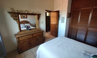 VENTA DE CASA SOLA ESTILO MEXICANO MODERNO EN PRIVADA CON VIGILANCIA EN BURGOS, TEMIXCO