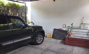 VENTA DE CASA SOLA ESTILO MEXICANO MODERNO EN PRIVADA CON VIGILANCIA EN BURGOS, TEMIXCO