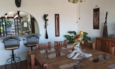VENTA DE CASA SOLA ESTILO MEXICANO MODERNO EN PRIVADA CON VIGILANCIA EN BURGOS, TEMIXCO