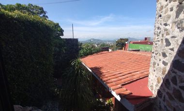VENTA DE CASA SOLA ESTILO MEXICANO MODERNO EN PRIVADA CON VIGILANCIA EN BURGOS, TEMIXCO