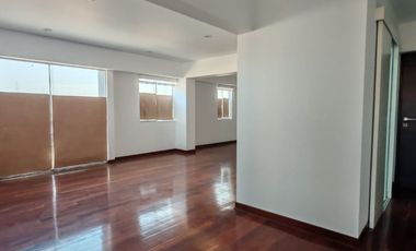 Vendo amplio Penthouse - Duplex - Urb. Las Quintanas Trujillo La Libertad