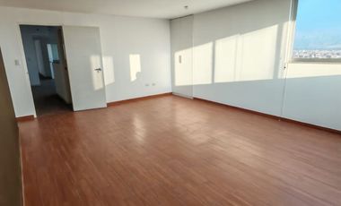 Vendo amplio Penthouse - Duplex - Urb. Las Quintanas Trujillo La Libertad