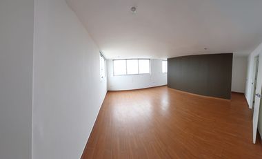 Vendo amplio Penthouse - Duplex - Urb. Las Quintanas Trujillo La Libertad