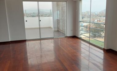 Vendo amplio Penthouse - Duplex - Urb. Las Quintanas Trujillo La Libertad