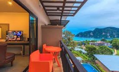 A 3-star hotel with 100 rooms in Krabi.
