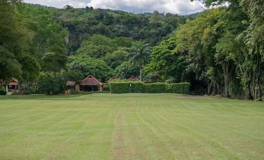 FINCA LA ARBOLEDA EN ALQUILER EN SAN JERONIMO LLAMANOS AL3023428876 FINCA PRIVADA