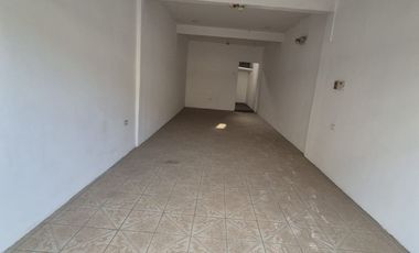 Local en Alquiler en la Avenida Portete, Remodelados, 1 Baño, Sur De Guayaquil.