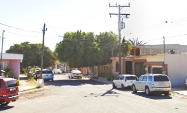 SE VENDE CASA