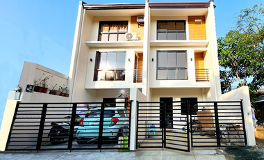 3 Storey Townhouse for sale in San Mateo Rizal near  Quezon City and Marikina City