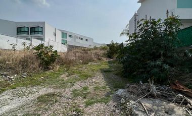 TERRENO EN VENTA EN FRACCIONAMIENTO LOMAS DE COCOYOC MORELOS