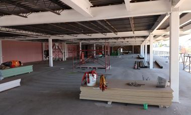 Arriendo locales Strip Center La Vara