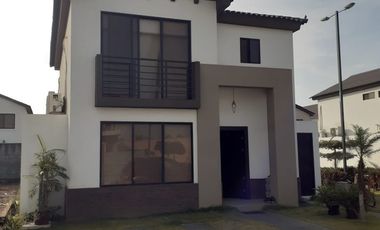 VENTA DE LINDA CASA EN ISLA CELESTE