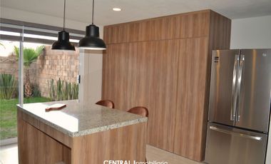 Casas en Venta | Lomas de Angelópolis | Precio y Calidad Inigualable | 2 ,3, 4 recámaras | Opción de personalizar recámara en planta baja