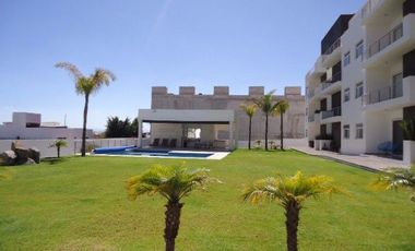 REAL DE JURIQUILLA FRACCIONAMIENTO PENTHOUSE AMUEBLADO DENTRO DE PRIVADA ALBERCA 3 RECAMARAS DOS NIVELES DOS TERRAZAS VISTA ESPECTACULAR