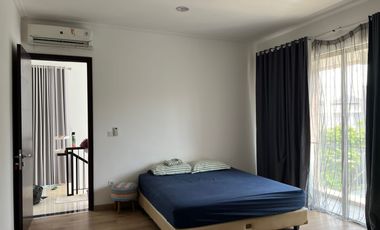 Dijual Rumah di CLuster Piano Golf Island Kondisi tersewa Posisi Hoek