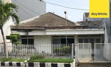 Rumah Hitung Tanah Dijalan Babatan Pantai Mulyorejo Surabaya