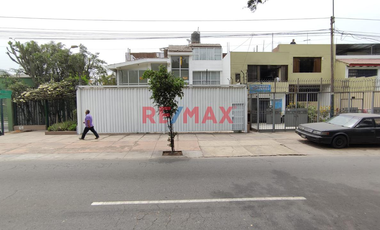 Se Alquila Local Comercial At 260 M2 S/. 8000 (Ver Video)