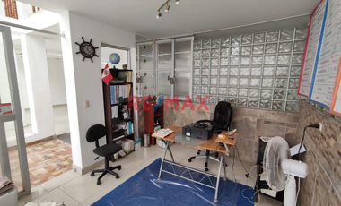 Se Alquila Local Comercial At 260 M2 S/. 8000 (Ver Video)