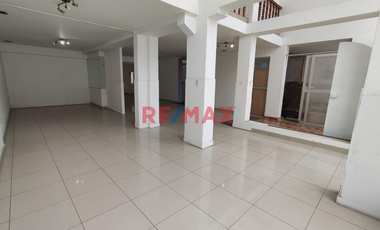 Se Alquila Local Comercial At 260 M2 S/. 8000 (Ver Video)