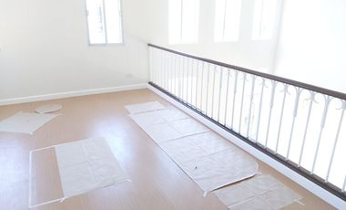 Townhouse with Condo Title for Sale 20 mins from Alabang