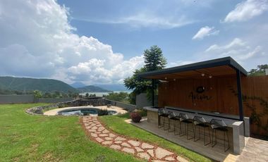 CASA EN VENTA VALLE DE BRAVO, EL ARCO, CARR. COLORINES, EDO. MEX.