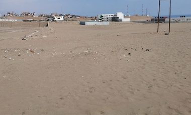 Se Vende Amplio Terreno Comercial/Industrial En Mollendo