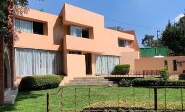 Casa en Privada Lomas de Guadalupe Cdmx 3 Recámaras 2 Autos Jardín $8 690 000