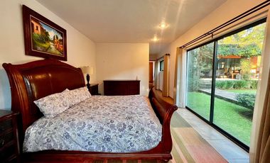 CASA EN VENTA EN EL CENTRO DE AVÁNDARO EN VALLE DE BRAVO