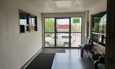 BODEGA, TECHUMBRE ALTA Y ESTACIONAMIENTO