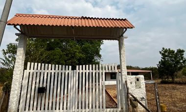 Excelente Casa Campestre en Ricaurte, Cundinamarca.