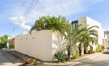 CASA EN VENTA EN MERIDA