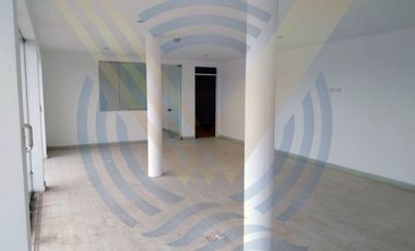 OPORTUNIDAD: SE VENDE LOCAL COMERCIAL Y TERRENO CON 2 FRENTES Y 40% CONSTRUIDO PARA HOTEL