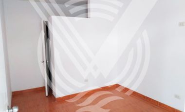 OPORTUNIDAD: SE VENDE LOCAL COMERCIAL Y TERRENO CON 2 FRENTES Y 40% CONSTRUIDO PARA HOTEL