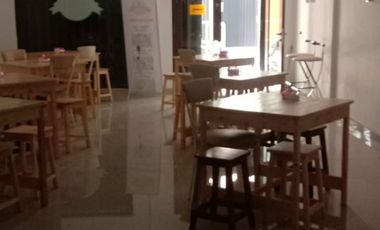 Disewakan Ruko Sektor Sebelah BSD PLaza Tangerang Selatan Siap Pakai Lokasi Ramai Sangat Strategis