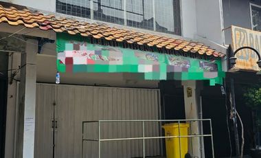 Disewakan Ruko Sektor Sebelah BSD PLaza Tangerang Selatan Siap Pakai Lokasi Ramai Sangat Strategis