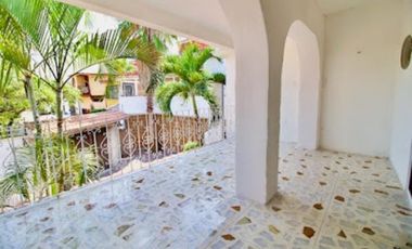 EN VENTA CASA EN FRACCIONAMIENTO RESIDENCIAL CERRADO EN JARDINES DE SATELITE