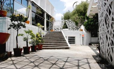 RENTA LOCAL COMERCIAL CON TERRAZA