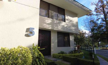 CASA EN VENTA EN RESIDENCIAL PULGAS PANDAS SUR AGUASCALIENTES