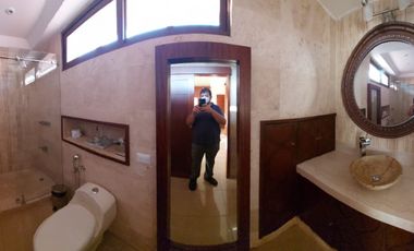 Vía a La Costa, Renta de Hermosa Casa con Acabados de Lujos y Piscina 4 Dorm.