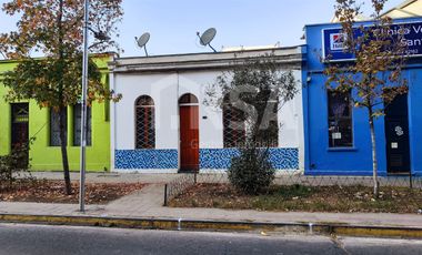 Hermosa casa remodelada en calle Toesca de 4 habitaciones