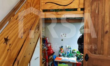 Hermosa casa remodelada en calle Toesca de 4 habitaciones